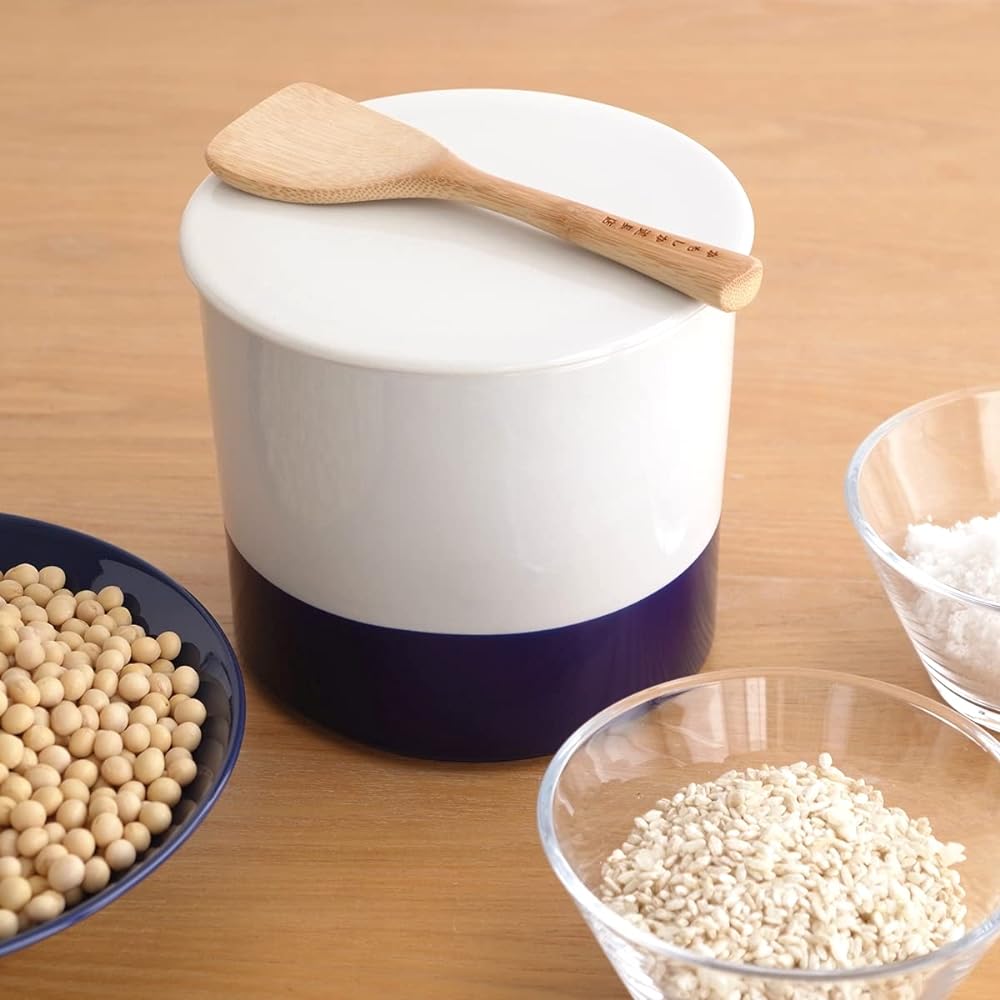 Kamoshika Dogu Store Miso Jar Stylish Homemade Miso Preservation Bamboo Rice Shamoji with Miso Spatula Made in Japan Banko Ware (Indigo)