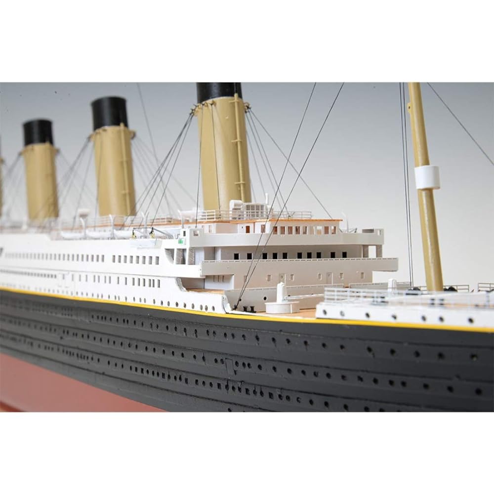 Woody Joe 1/350 R.M.S. Titanic Wooden Model Assembly Kit