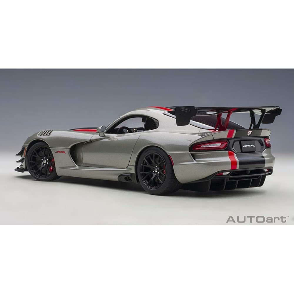 AUTOart 1/18 Dodge Viper ACR Metallic Silver/Black Stripe Finished Product 71733