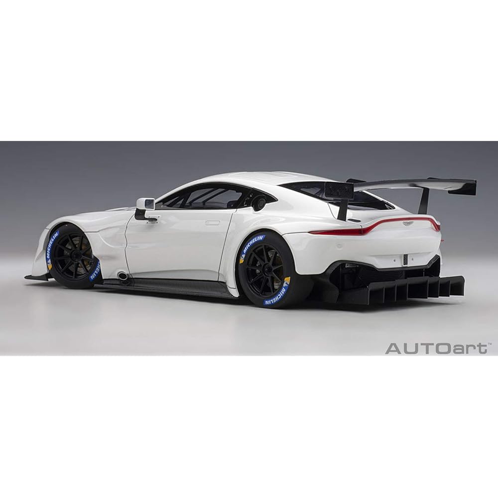 AUTOart 1/18 Aston Martin Vantage GTE 2018 White Finished Product 81806