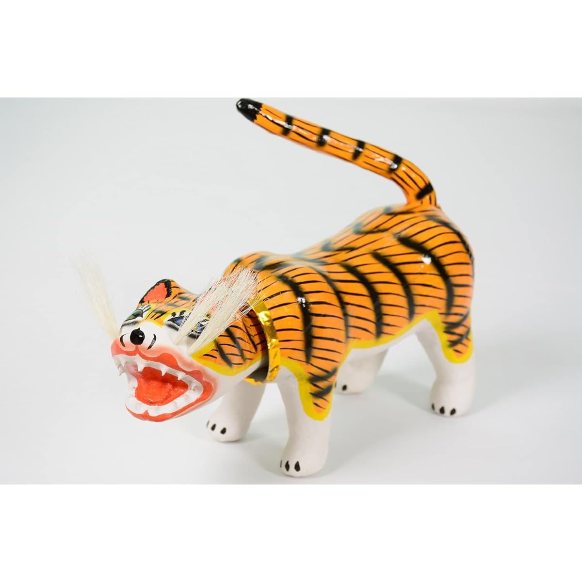 Paper Tiger Paper Tiger [Kagawa Prefecture Designated Traditional Craft] (No. 4: Total Length 28cm x Height 16cm x Width 10cm)