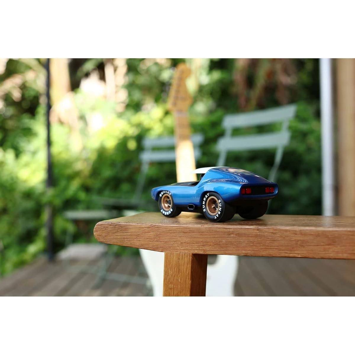 Playforever LeadBelly Father's Day Gift Interior Goods Car Lover Birthday Present Gift Stylish Toy Model Car UK (Vincent)