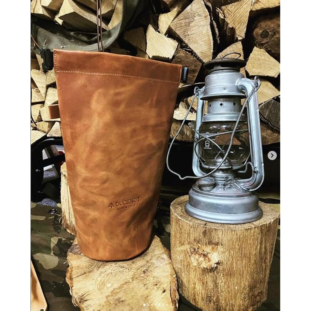 DUCKNOT Leather Buckle Case 25 Lantern Case Genuine Leather Lantern Storage Case Oil Lantern Kerosene Lantern Hurricane Lantern Made in Japan