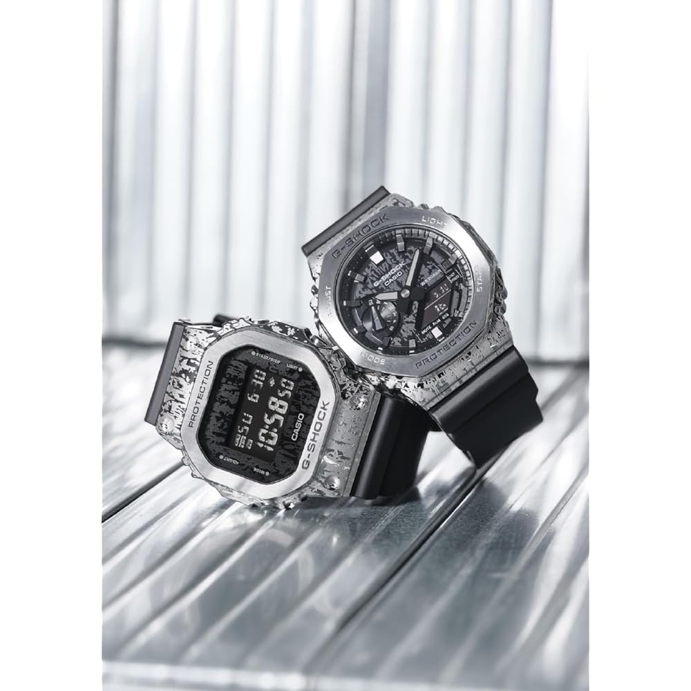 G-Shock [Casio] Watch [Domestic Genuine Product] Web Exclusive Metal Covered Grunge Camouflage Series GM-5600GC-1JF Men's Black