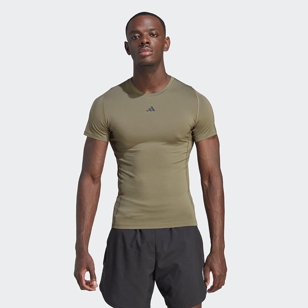 Adidas TB953 Men's Short Sleeve T-Shirt Tech Fit Training
