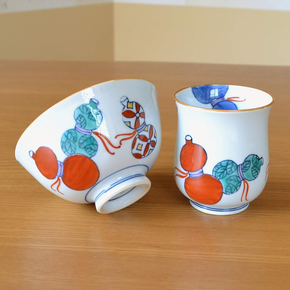 Umbrella longevity celebration, lucky charm gift for good health, Arita ware teacup, tea bowl, rice bowl set, Nabeshima six gourds, red, with noshi and message card, in wooden box