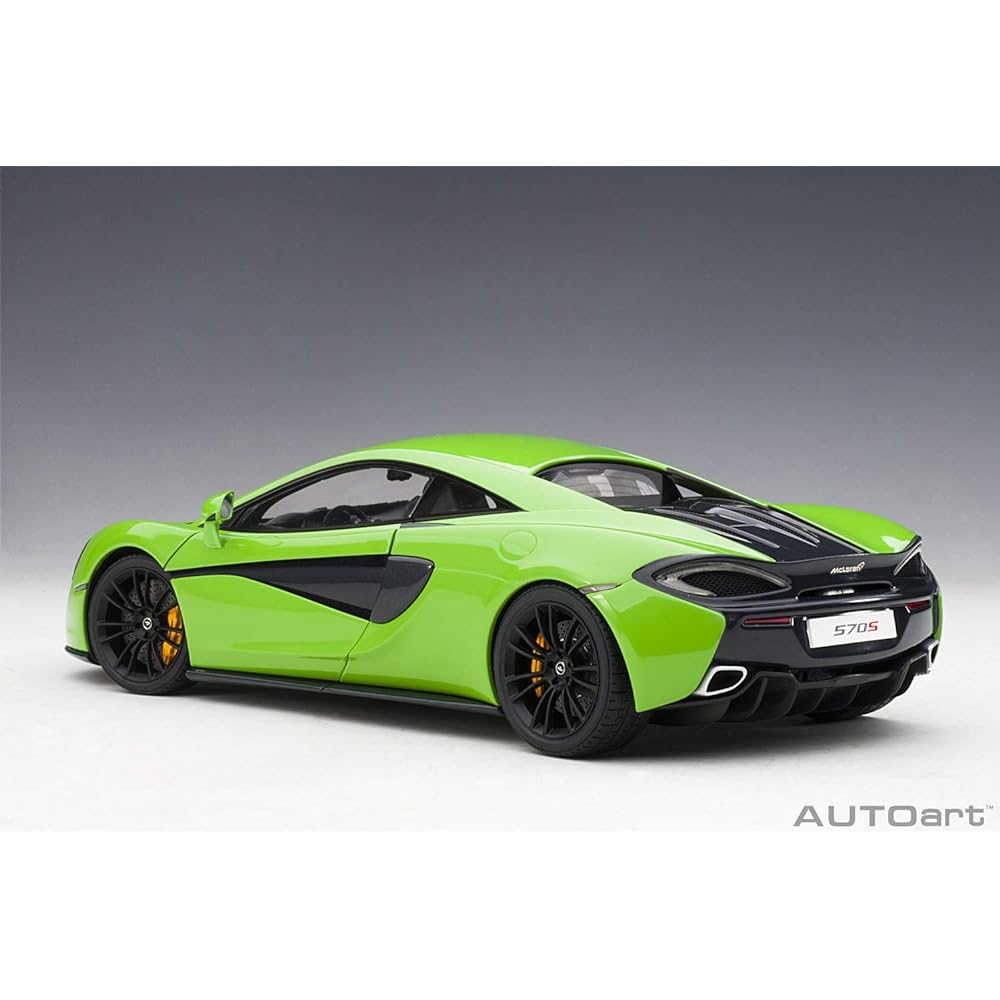 AUTOart 1/18 McLaren 570S Green Finished Product