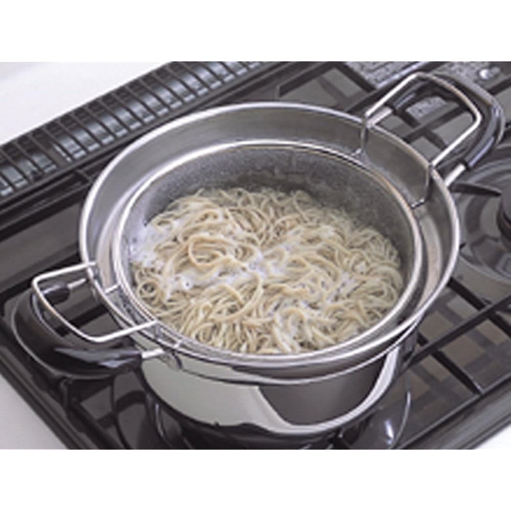 Shimomura Planning Two-Handed Pot Boiled Master with Colander 22cm [Made in Japan] Stainless steel IH compatible Non-spill 4L 27045 Tsubame-Sanjo