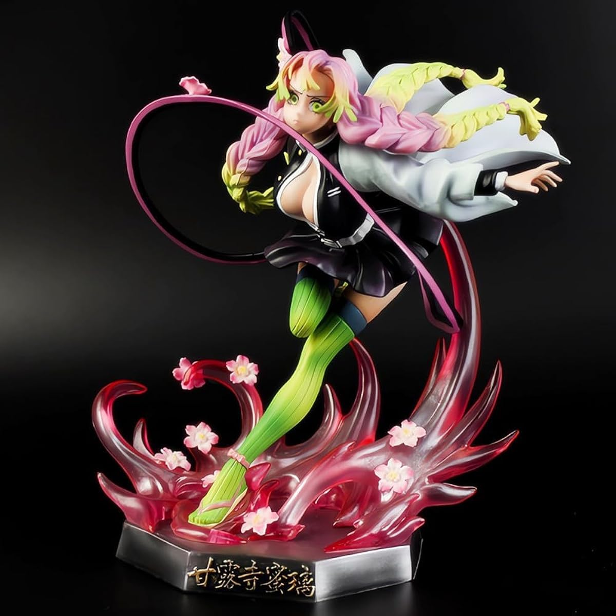 Kurochichi Kanroji Mitsuri Figure Kimetsu no Yaiba Demon Slayer Figure Monster Anime Figure Collection Desk Decoration Green + White + Pink