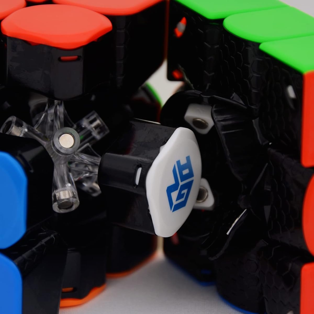 Bukefu's GAN 11 M Pro 3x3 Magnetic Speed Magic Cube Stickerless GAN11M Pro 3x3x3 Puzzle Magic Cube (GAN11 M Pro Black Frost Kernel Version)