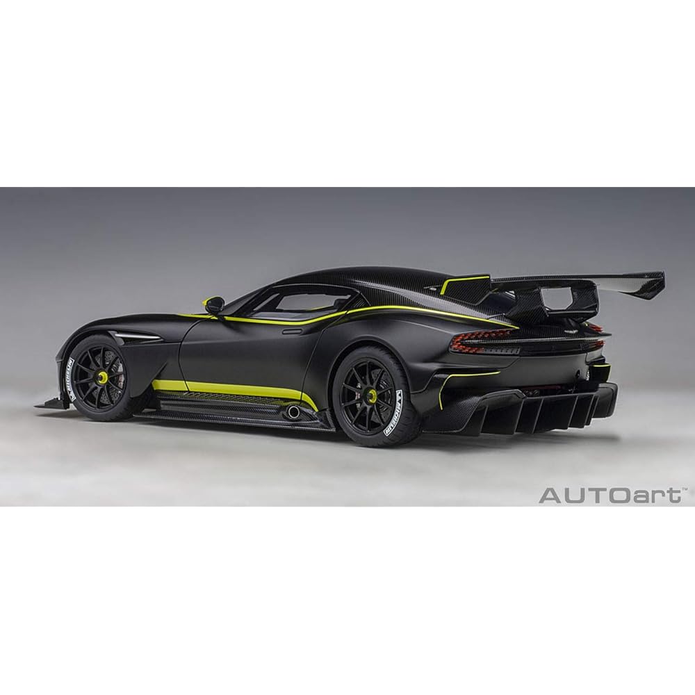 AUTOart 1/18 Aston Martin Vulcan Matte Black/Lime Green Stripe Finished Product