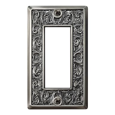 Sugatsune Industries Switch/Outlet Plate Lilting Classico Series Gold PXP-LC01-GC