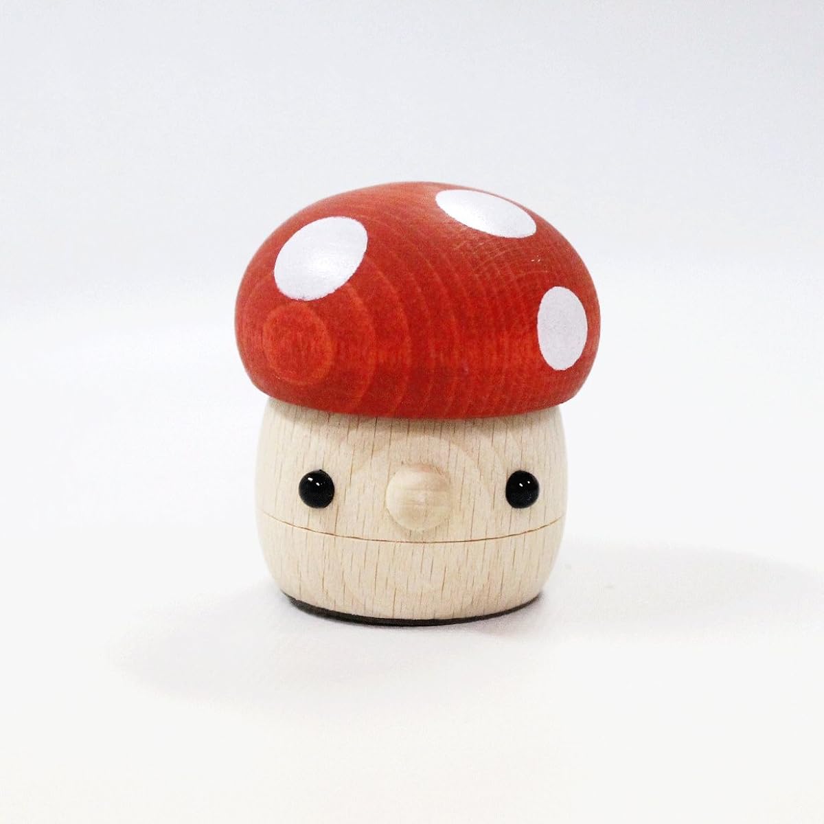 Toy Komama Donguri no Saka (Large) Set (Acorn Roll 2, Acorn Mushroom 1, Acorn Sakadai 1) [Wooden Toy] / Made in Japan