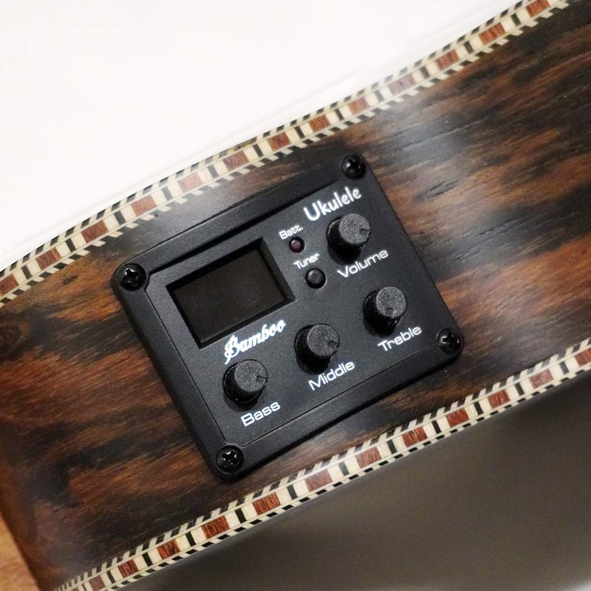 Bamboo ukulele preamp with tuner, electric ukulele, concert size, bocote wood, gear pegs, Bocote BU-23BOCQ (built-in tuner, soft case included) [Official Japanese product]