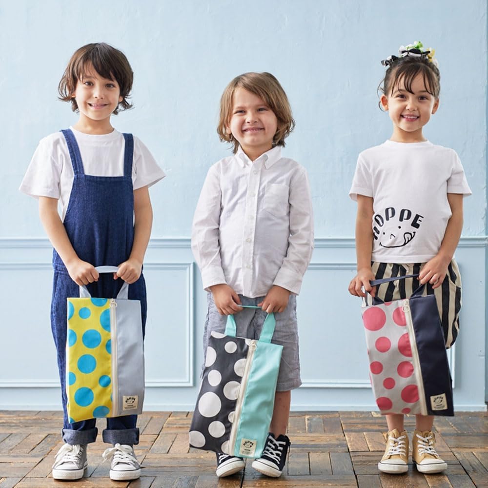 Water repellent shoe bag, khaki check, entrance to kindergarten, commuting to school, nursery school, kindergarten, elementary school, slipper holder, shoe holder, water repellent, rainy days, rainy season, durable, shoe case, shoe bag, kids, children, a