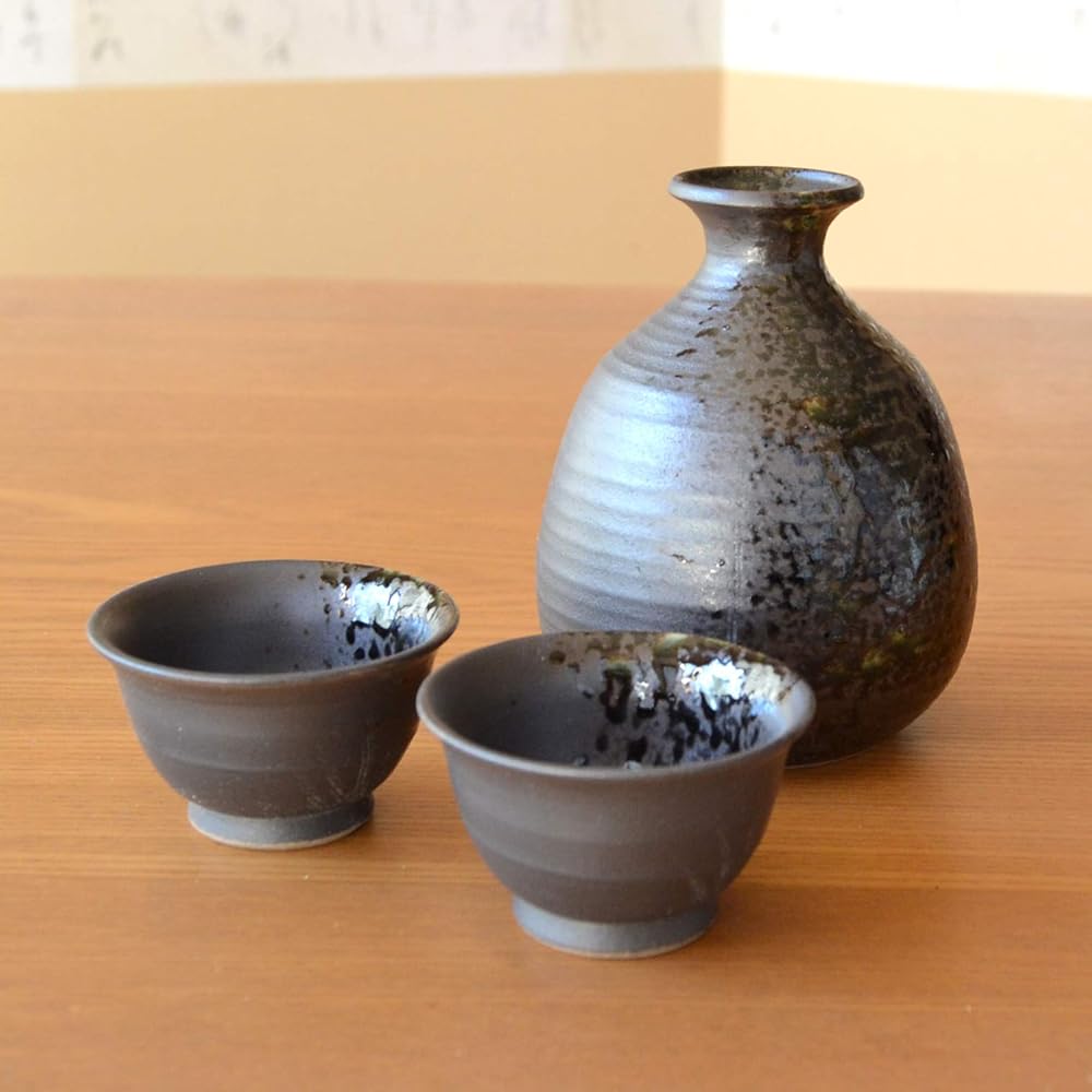 Liquor set, Tokkuri Ochoko set, Arita ware, 1 sake bottle, 2 sake cups set, Enka, ceramic, made in Japan