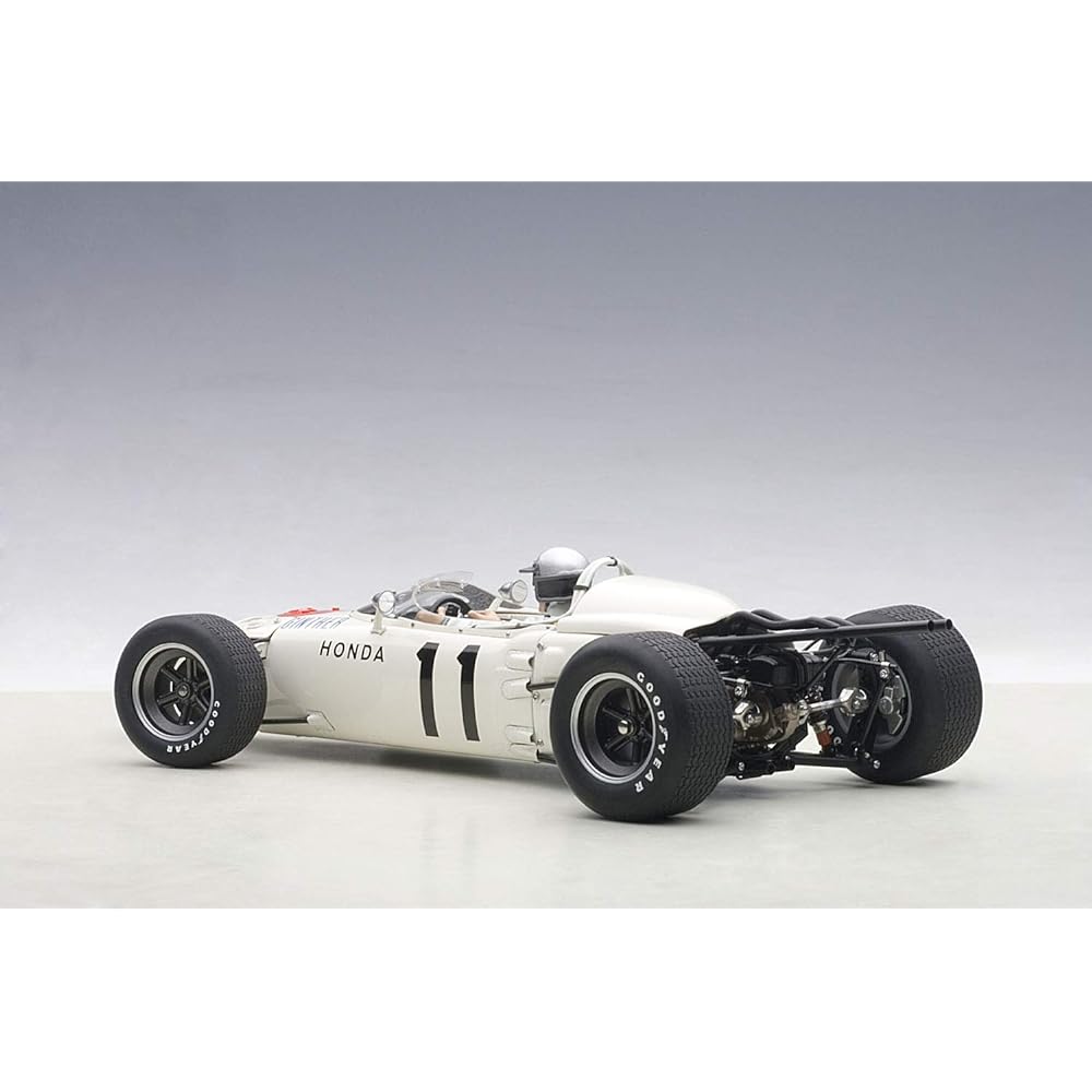 AUTOart 1/18 Honda RA272 F1 1965 #11 Mexico GP Winner (Richie Ginther/driver figure included)