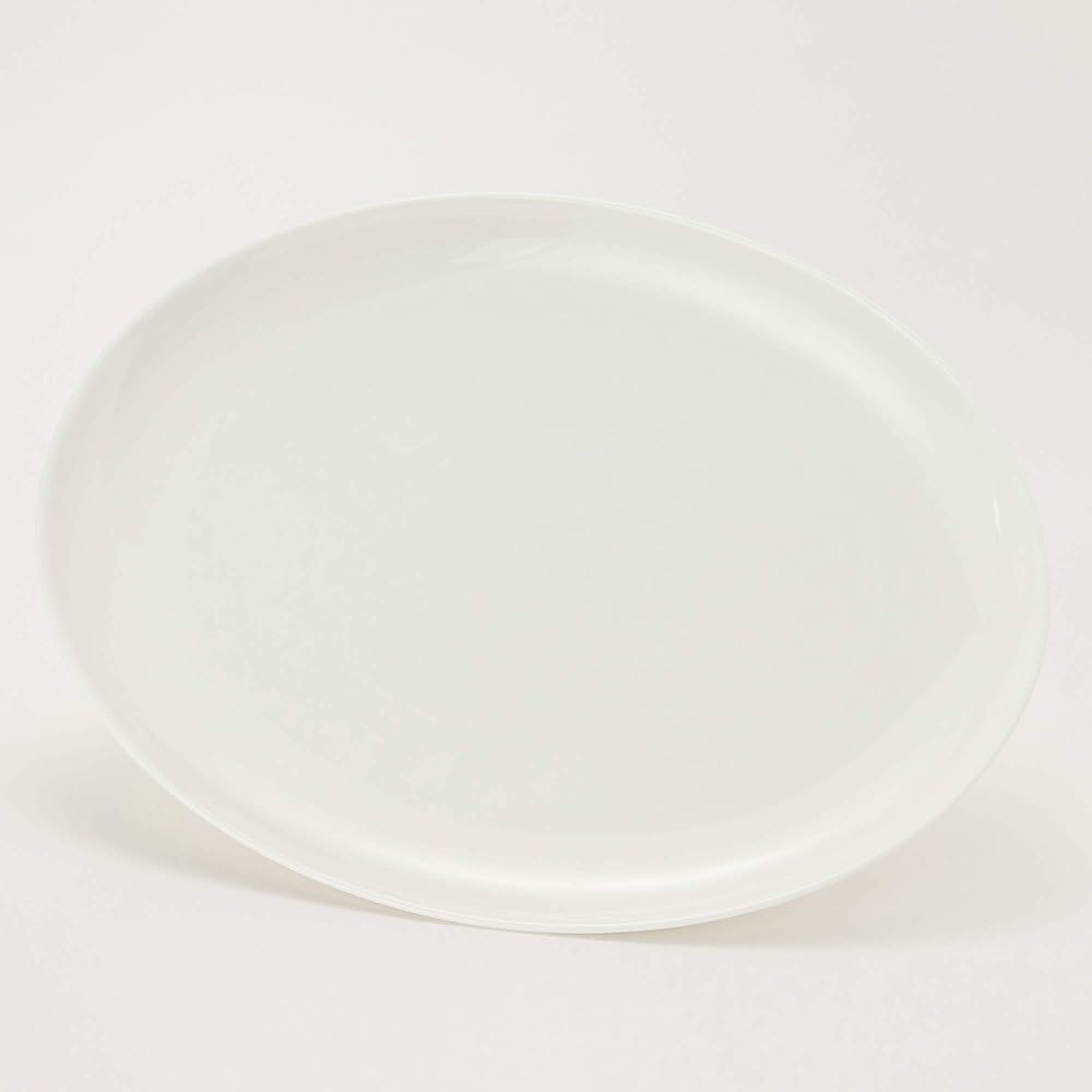 NARUMI Plate, Chinese Cooking Tableware, 35cm, White, Simple, Lunch Plate, One Plate, Large Plate, Deep Dish, Deep Oval Plate, Microwave Warmable, Made in Japan, Gift Box Included, 9000-1877