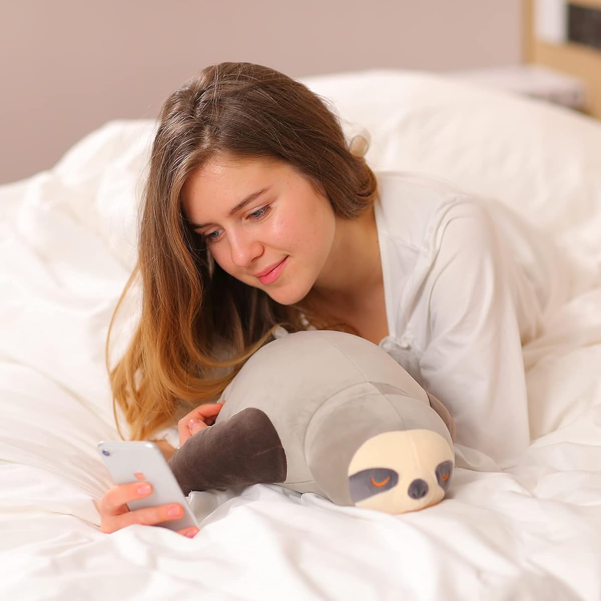 Niuniu Daddy Stuffed Animal Sloth Plush Toy 23.6 Inch Large Soft Huggable Plush Toy Cute Gift Pet Toy Body Pillow for Kids