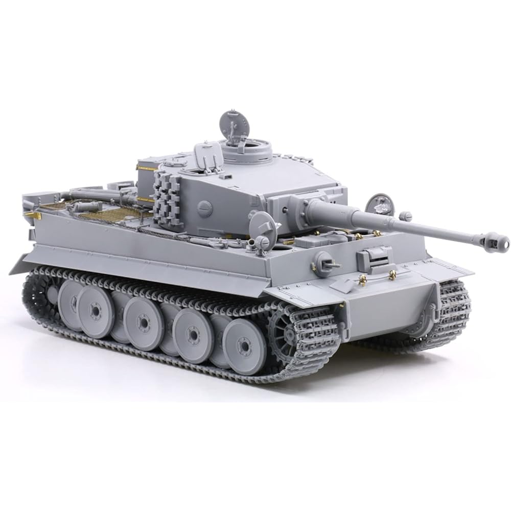 Platts Dragon 1/35 World War II German Army Tiger I Early Production Wittmann Tiger with Magic Track Plastic Model DR6730MT Molding Color