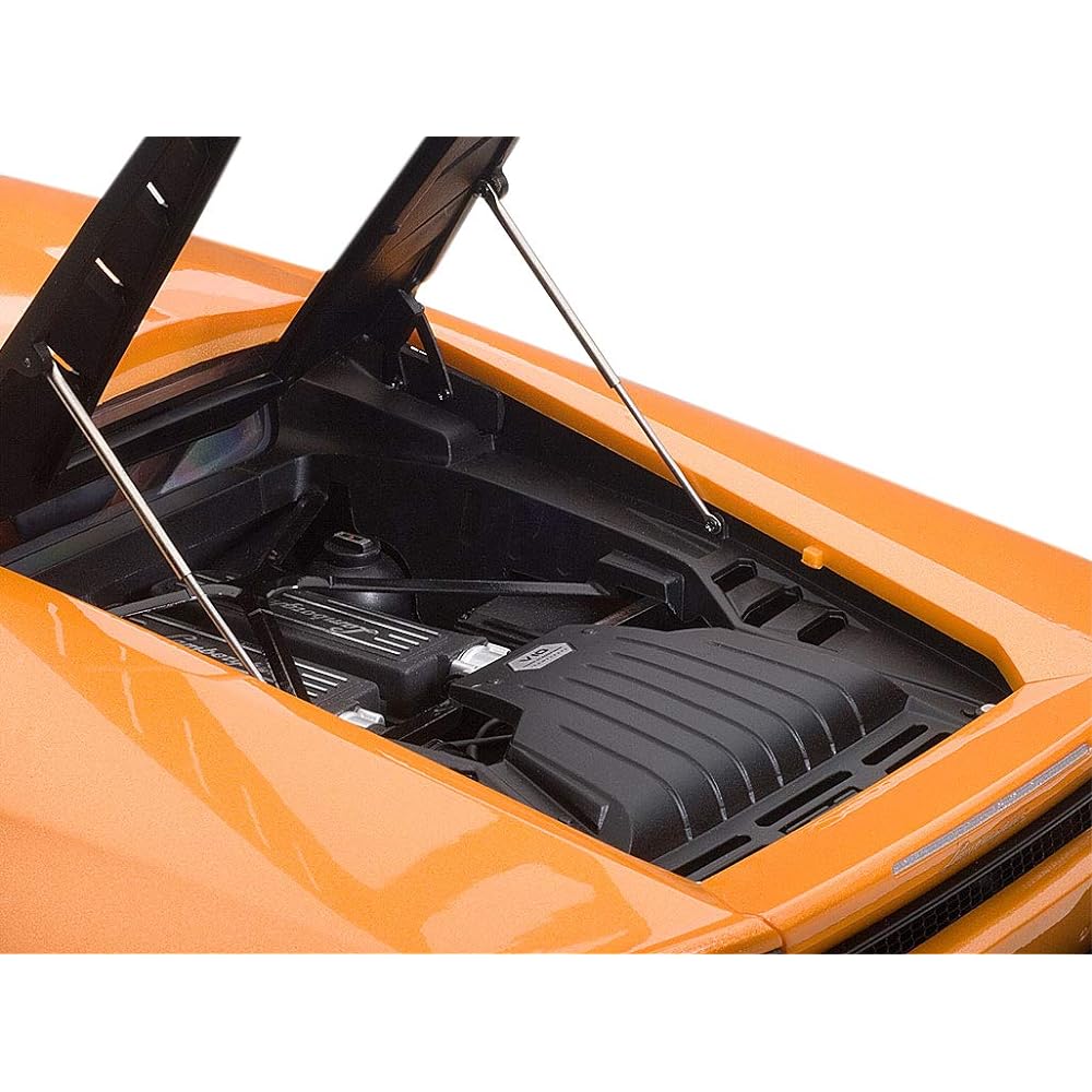 AUTOart 1/12 Lamborghini Huracan LP610-4 Metallic Orange