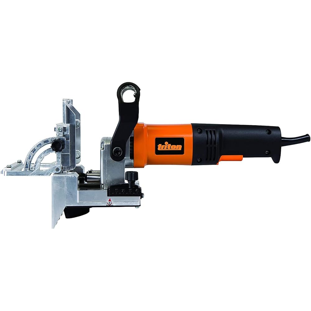 Triton Dowel Jointer 570W TDJ600 Drilling work