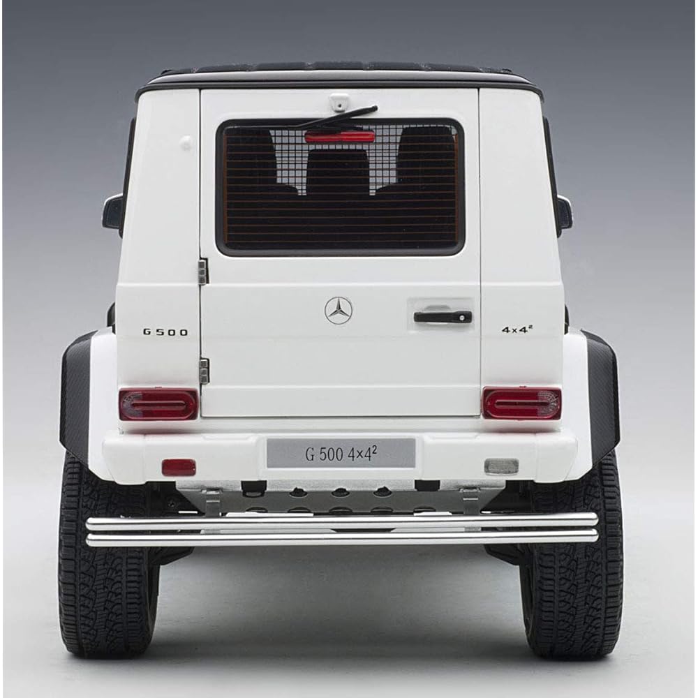 AUTOart 1/18 Mercedes-Benz G500 4×4 Squared White Finished Product