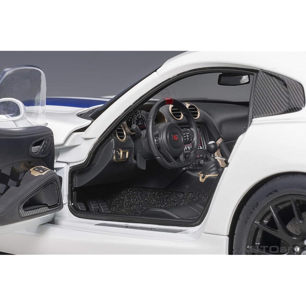AUTOart 1/18 Dodge Viper GTS-R Commemorative Edition ACR Pearl White/Blue Stripe Finished Product 71731