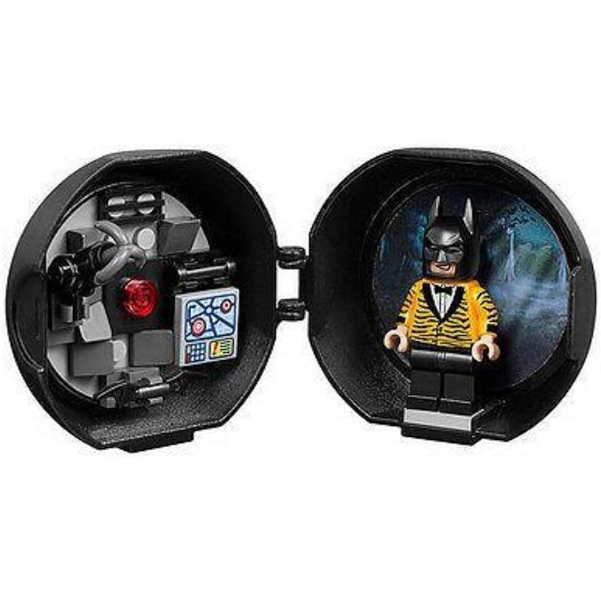 The Lego Batman Movie Exclusive Batcave Battle Pod