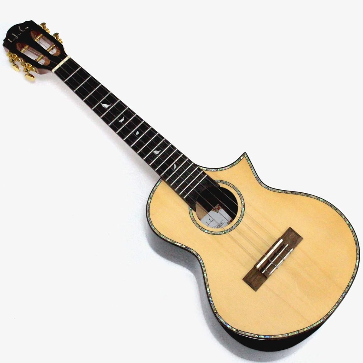MUSOO Top Solid Spruce and Back Rosewood All Solid 26 Inch Tenor Ukulele with Gig Bag
