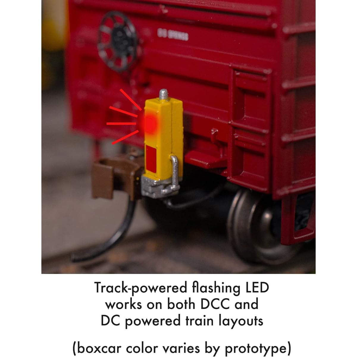 Bachmann Trains - 50' Outer Braced Box Car with Flashing Train Terminal - Norfolk Southern #400028 - HO Scale