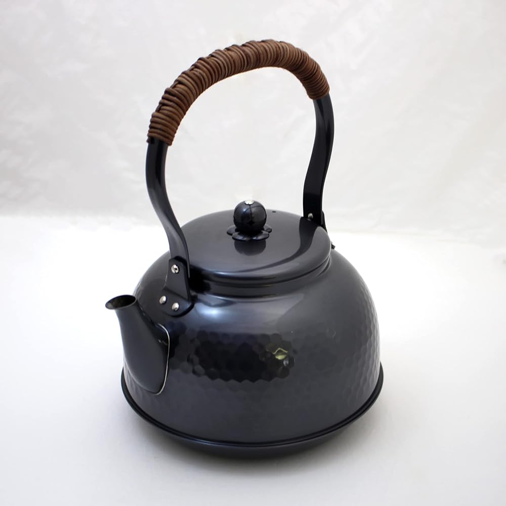 Shinko Metal Shinkodo Made in Japan Pure Copper Black Copper Finish Hammered Water Boiler 2.3L Gift Wrapping Specification