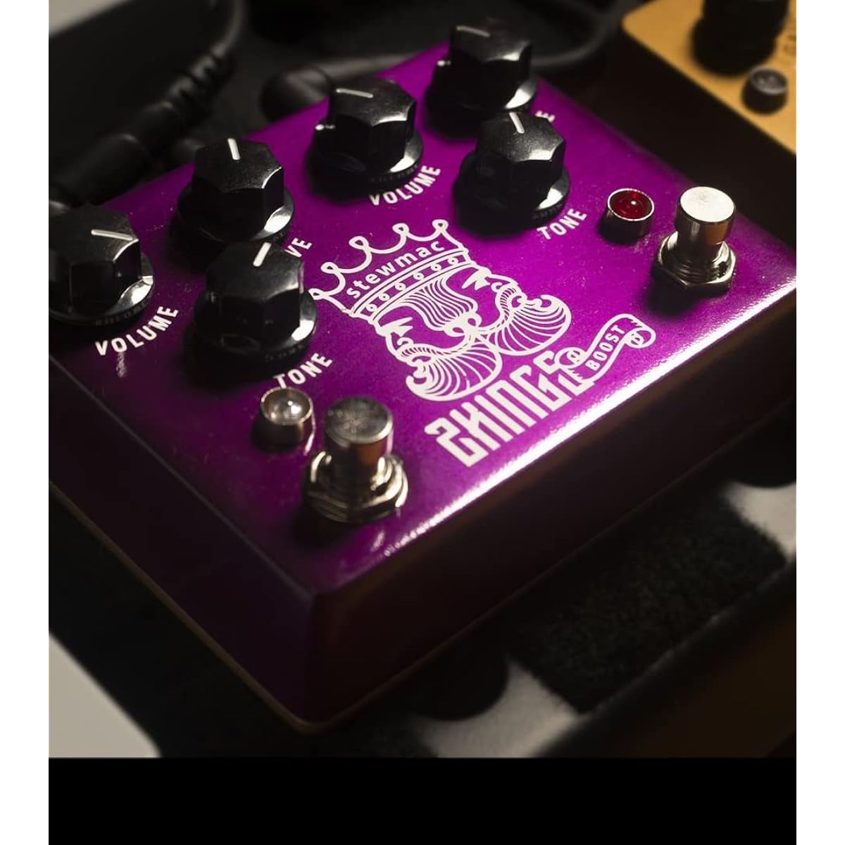StewMac Two Kings Boost Pedal Kit with White Enclosure, 9 Volt Battery, DC Powered by King Of Tone