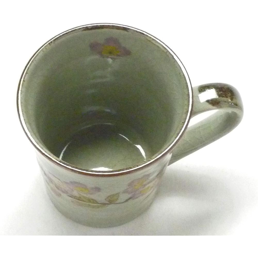 Kutani ware [mug] Somei Yoshino [middle picture]