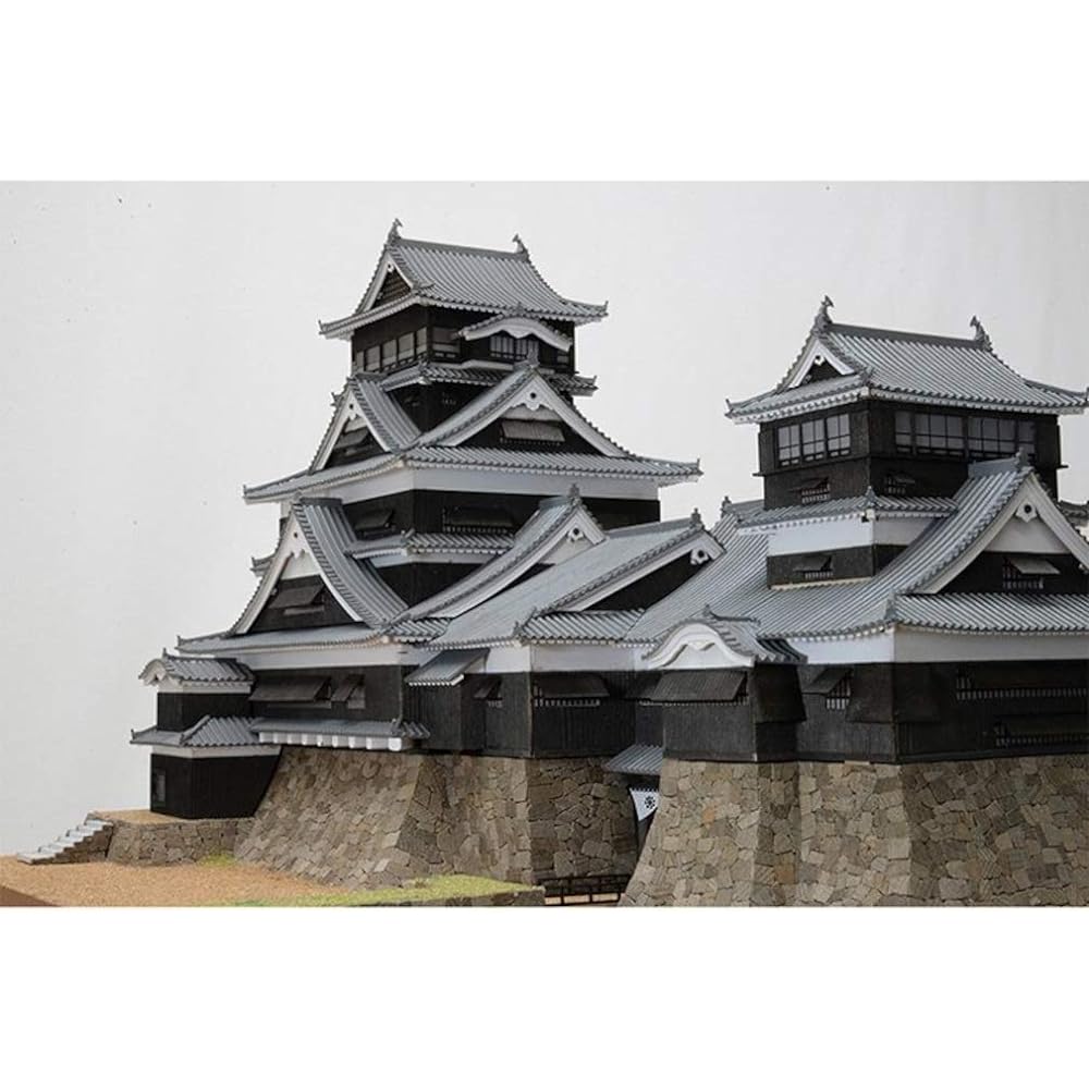 Woody Joe 1/150 Kumamoto Castle Wooden Model Assembly Kit