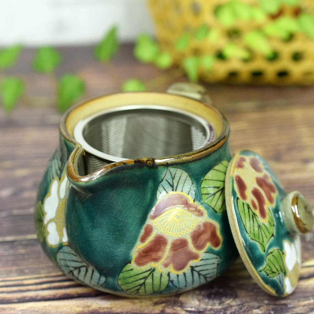 Teapot Stylish Kutani ware Teapot Pot Green Sasanqua Ceramic Japanese tableware Made in Japan Comes with tea strainer mesh