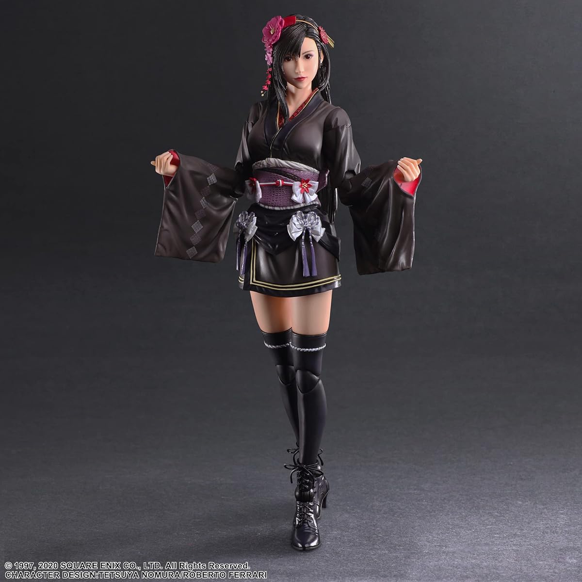 Square Enix Final Fantasy VII Remake Tifa Lockhart (Exotic Dress Ver.) Play Arts Kai Action Figure