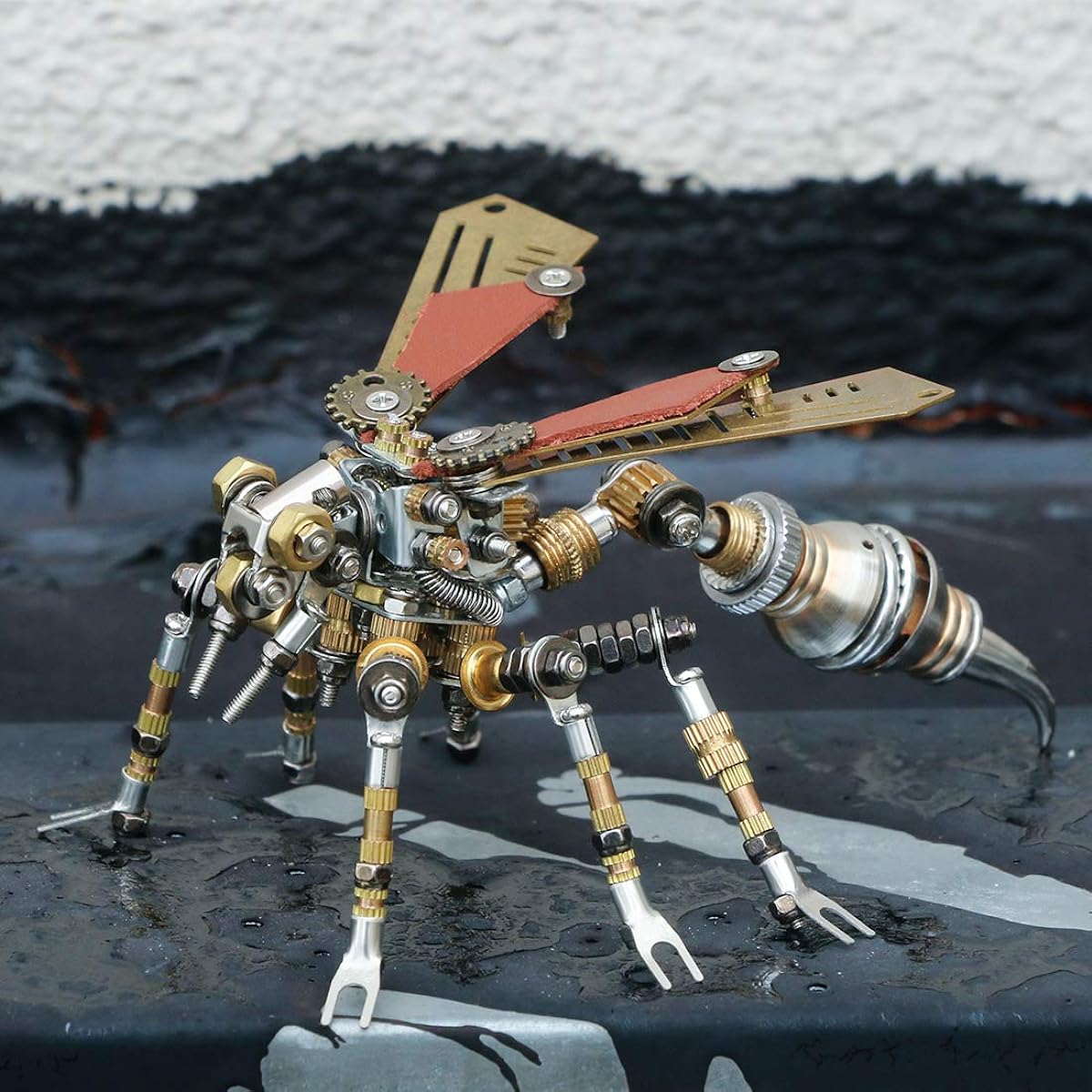 Keetopteep 3D Metal Model Kit for Adults 3D Metal Puzzle Insect Model Building Kit 3D Jigsaw Puzzle Hand Assembled Model Mechanical Metal Assembling DIY Craft Creative Gift (Hornet)