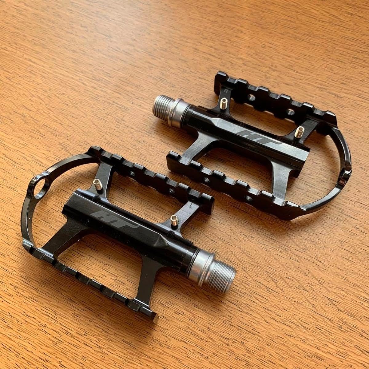 HT ARS02 Flat Pedal Black