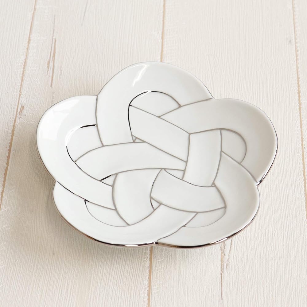 New Year Tableware Japanese Tableware Plate 15cm Lucky Charm Arita Ware Plum Musubi Platinum Wire Silver Medium Plate Set of 5 in Presentation Box