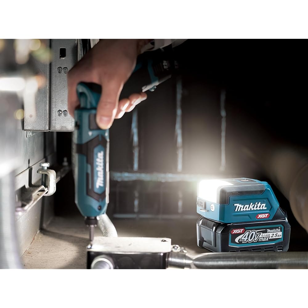 Makita Rechargeable Work Light 40Vmax Battery/Charger Sold Separately ML011G