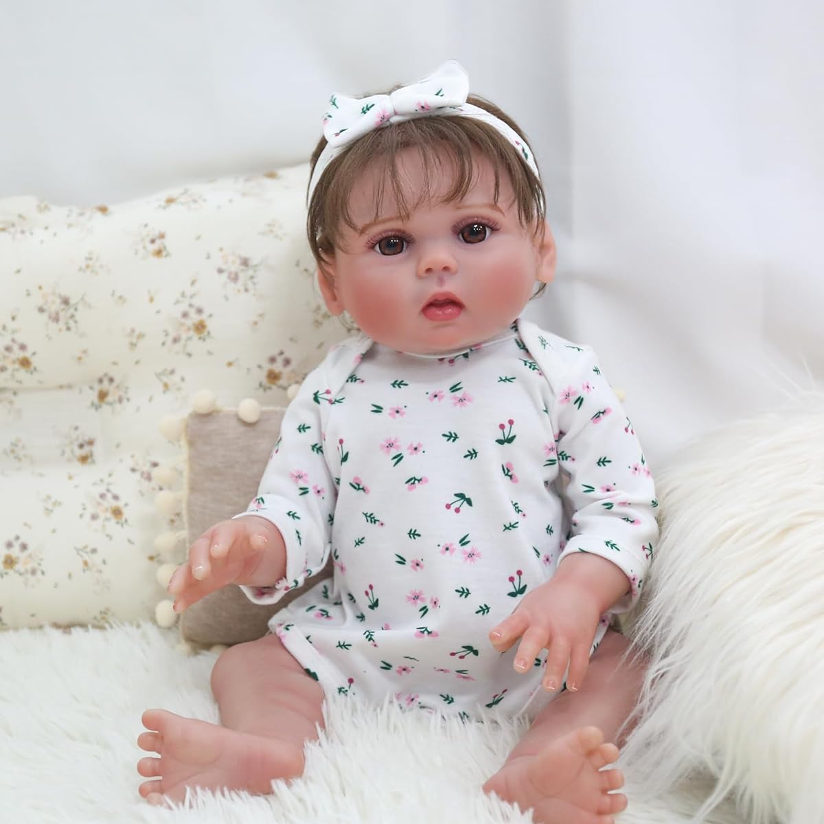 Kaydora Reborn Baby Doll Girl - 18 Inch Realistic Full Silicone Soft Body Lifelike Sleeping Newborn Baby Doll with Gift Box for Kids Ages 3+