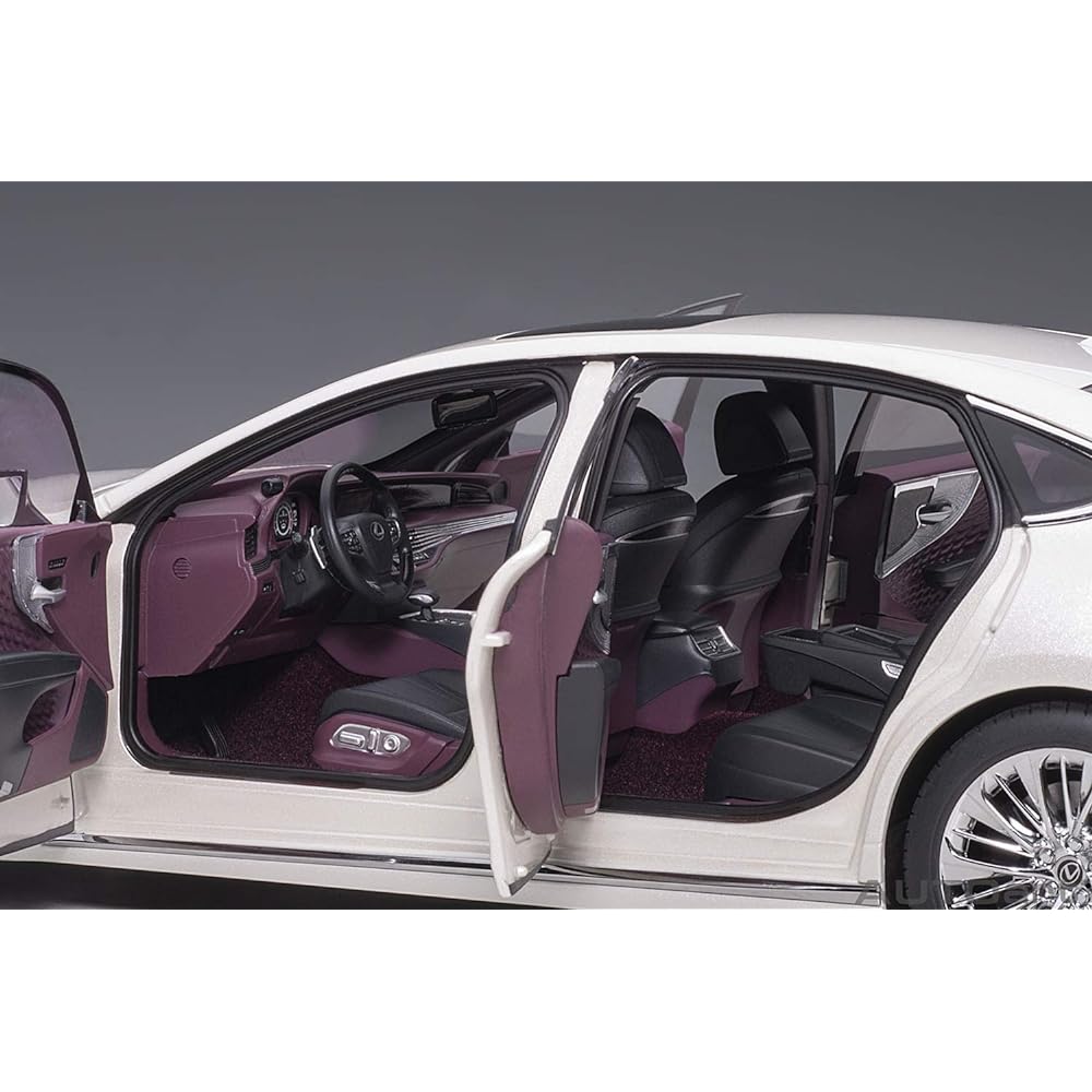 AUTOart 1/18 Lexus LS500h Metallic White Interior Color: Crimson & Black Finished Product 78866