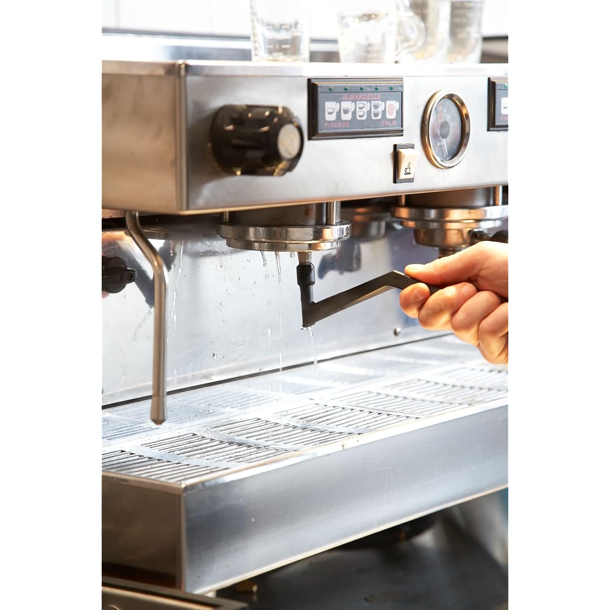 Rattleware Espresso Machine Zigzag Group Brush for Home Cafe Restaurant Hotel - Long Durable Handle Coffee Grinder Cleaning Brush Most Baristas Trust - Black/White (7")