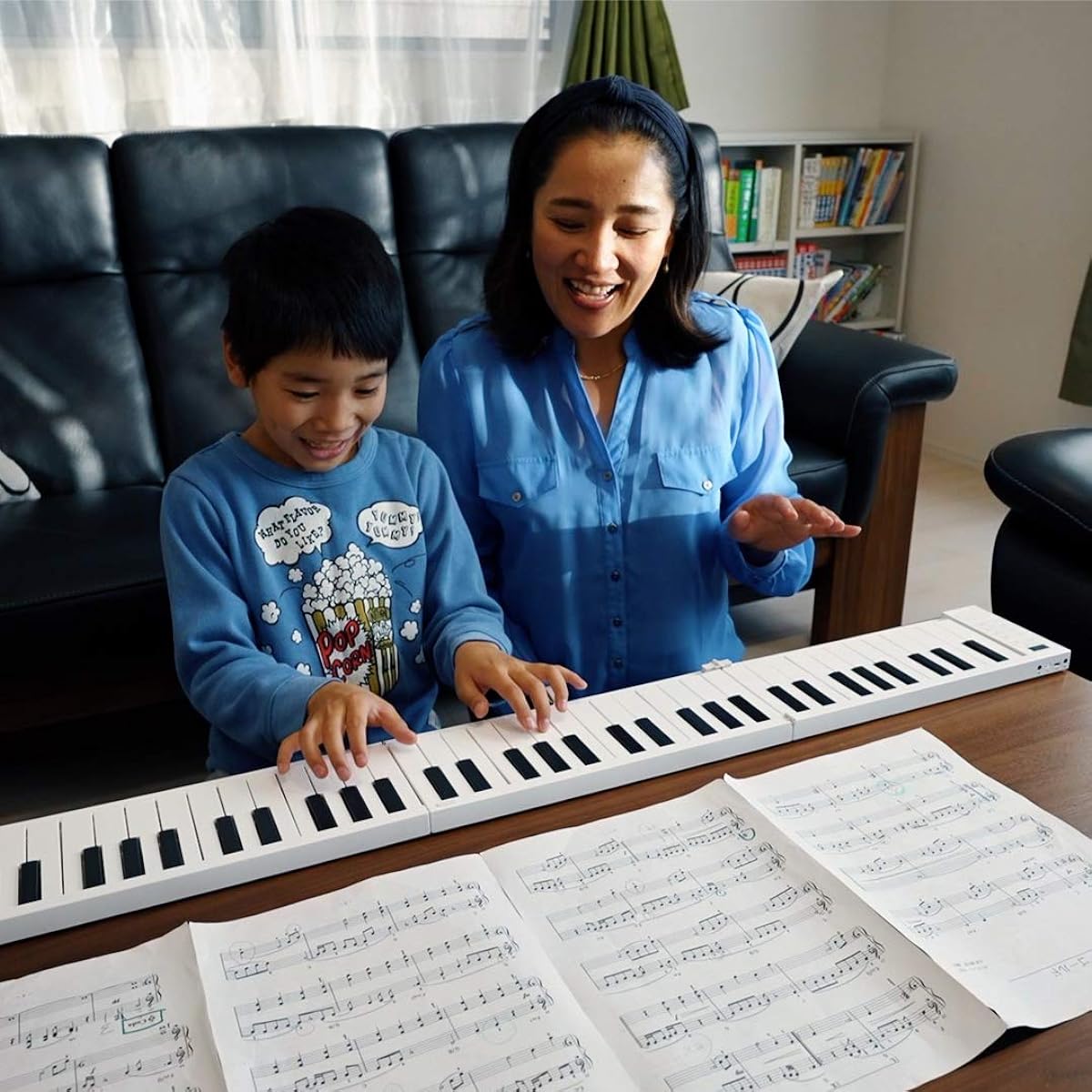 TAHORNG ORIPIA88 + Pre-Piano Lesson Idea Collection + Olipia Piano Sticker Olipia 88 White OP88 ORIPIA PIANO STICKERS TAHORNG 88-key Foldable Electronic Piano Musicanova Ongaku-no-Tomosha ONTOMO MOOK