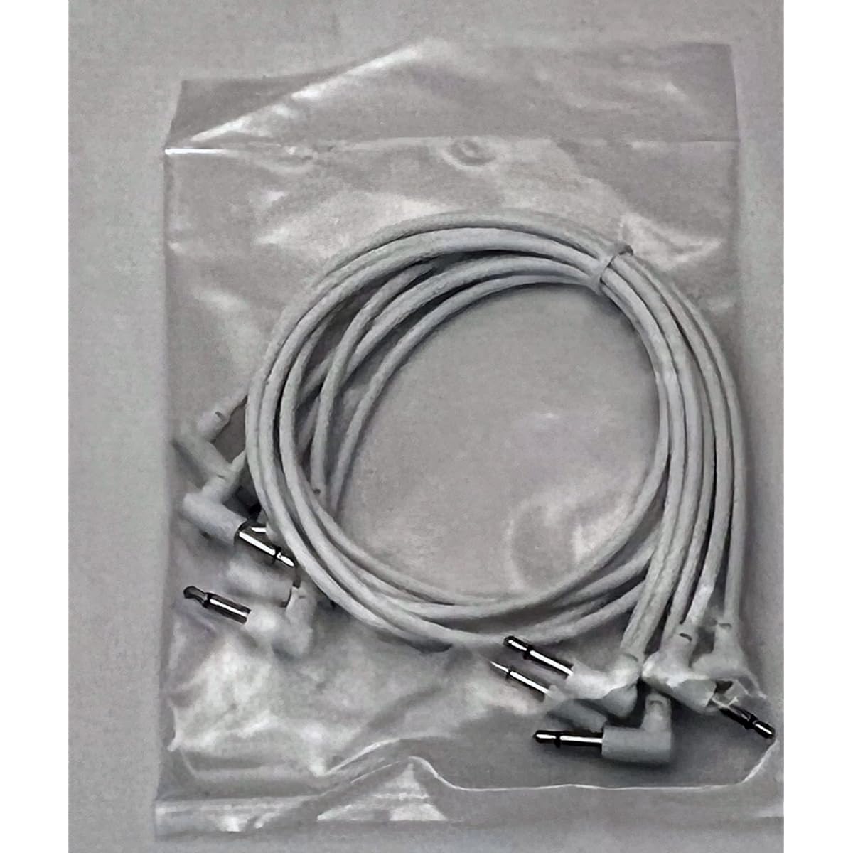 Luigis Modular M-PAR Right Angle Eurorack Patch Cables - Pack of 5 White Cables 18" (45cm)