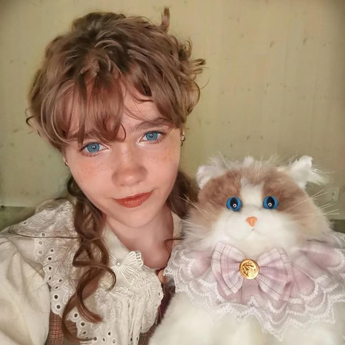 Chongker Realistic Plush Cat Backpack - Handmade Stuffed Animal Cat Plush Backpack for Women, Anniversary, Ragdoll Bag, 2XL, Animal Backpack.