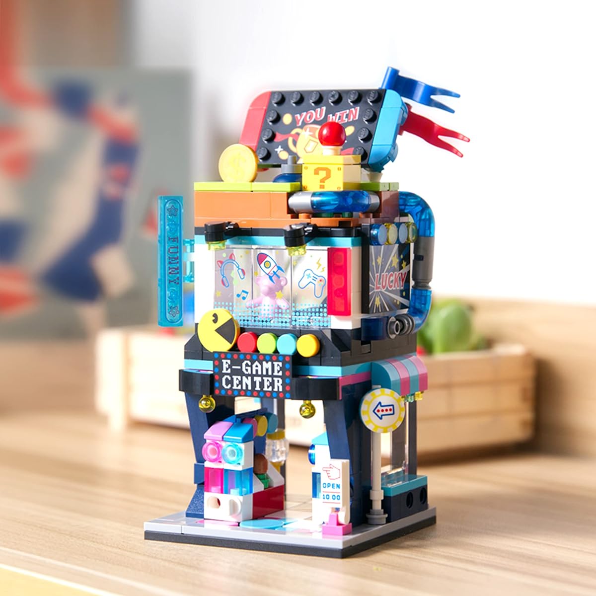 MENYORD Mini Street View Building Blocks Kit 300 Pieces MOC Creative Game Center Architecture Toy for Ages 6+ (2023, Compatible with Lego Sets) (Game Center)