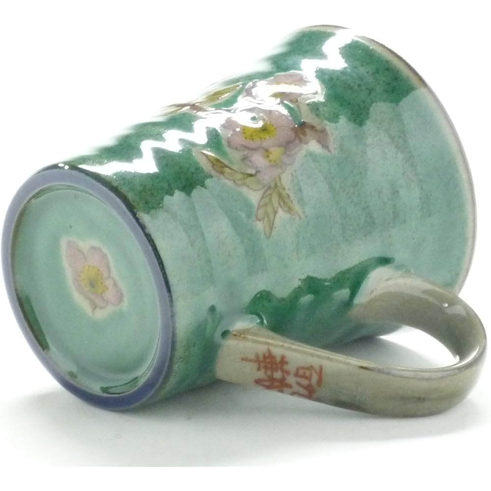 Kutani ware "Mug" Somei Yoshino green painted back illustration
