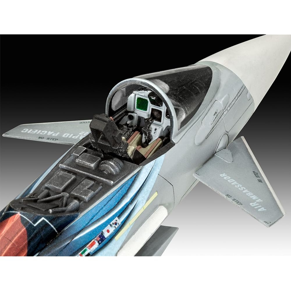 German Level 1/72 Germany Eurofighter Pacific Exclusive Edition Gift Set 05649